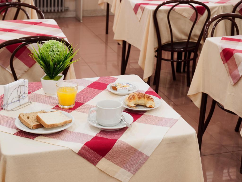 Alfa Hotel Buenos Aires Ngoại thất bức ảnh