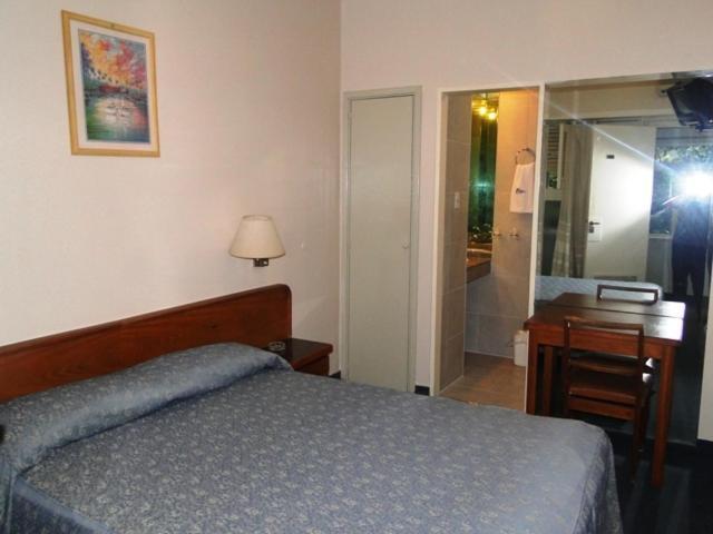 Alfa Hotel Buenos Aires Phòng bức ảnh